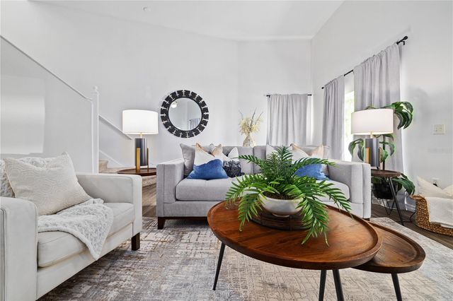 9415 CITRUS GLEN PLACE, Tampa, FL 33618