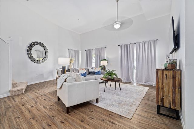 9415 CITRUS GLEN PLACE, Tampa, FL 33618