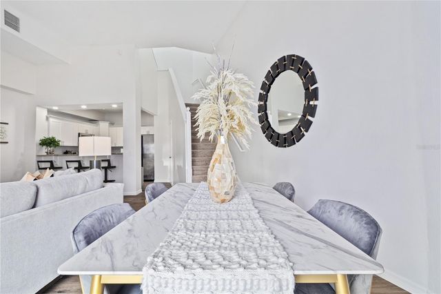 9415 CITRUS GLEN PLACE, Tampa, FL 33618