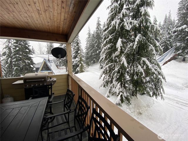 141 Kearny Drive, Snoqualmie Pass, WA 98068