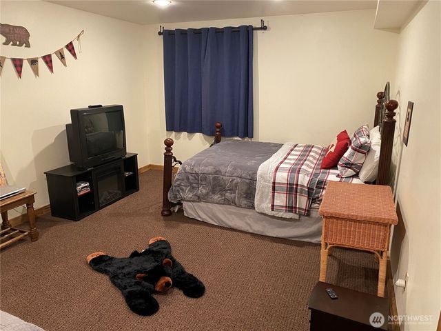 141 Kearny Drive, Snoqualmie Pass, WA 98068