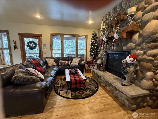 141 Kearny Drive, Snoqualmie Pass, WA 98068