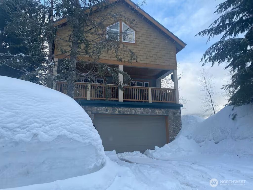 141 Kearny Drive, Snoqualmie Pass, WA 98068