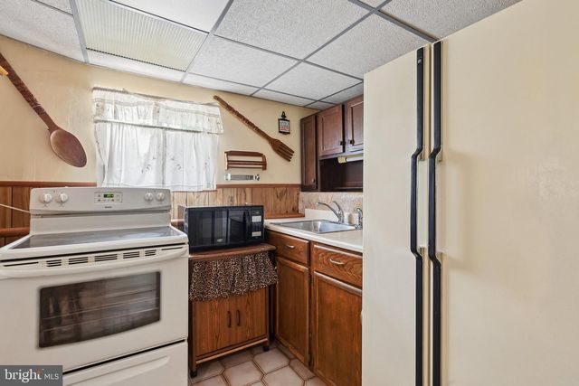 8460 SHEPPARD RD, Pennsauken, NJ 08110
