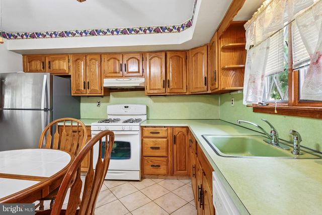 8460 SHEPPARD RD, Pennsauken, NJ 08110