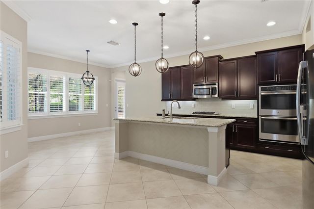 112 WISTERIA LANE, Deland, FL 32724