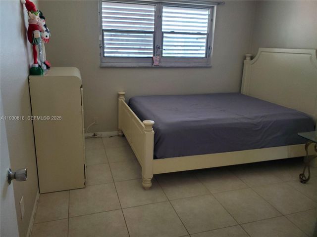 1450 Atlantic Shores Blvd 317, Hallandale Beach, FL 33009