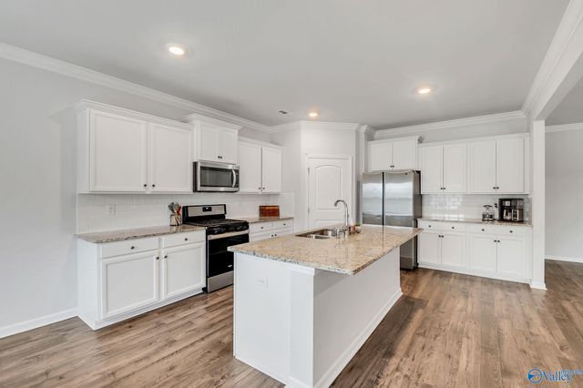 201 Poplar Hollow Drive, Harvest, AL 35749