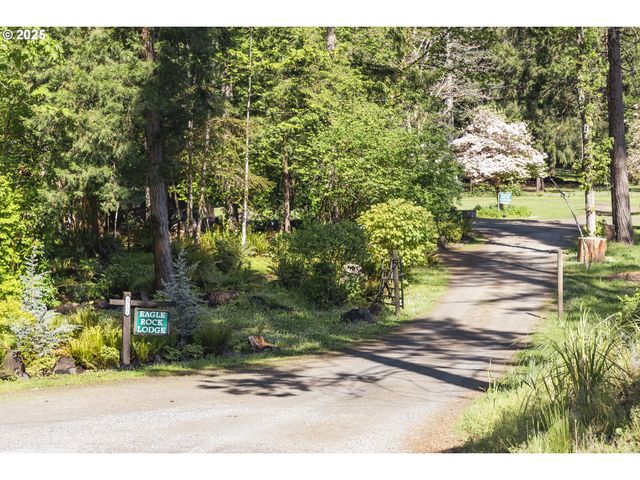 49198 MCKENZIE Hwy, Vida, OR 97488