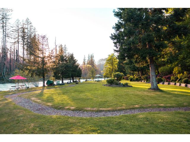 49198 MCKENZIE Hwy, Vida, OR 97488