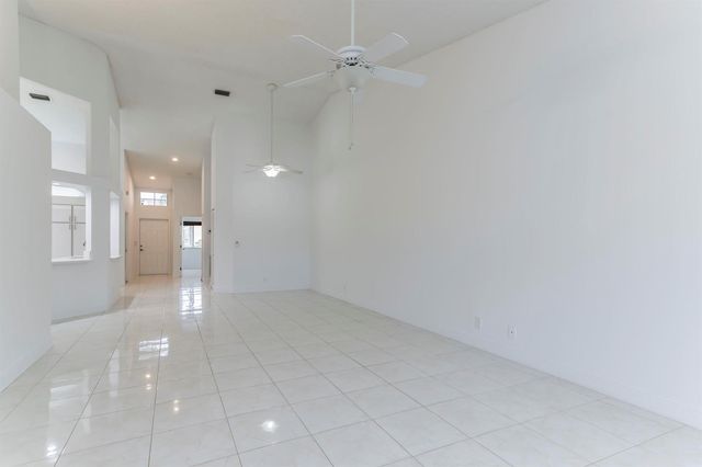 9130 Vineland Court C, Boca Raton, FL 33496