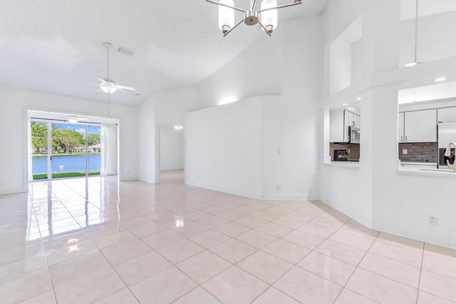 9130 Vineland Court C, Boca Raton, FL 33496