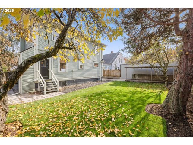 1115 Se 28TH Ave, Portland, OR 97214