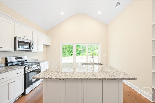 1138 Hanover Lane NE, Townsend, GA 31331