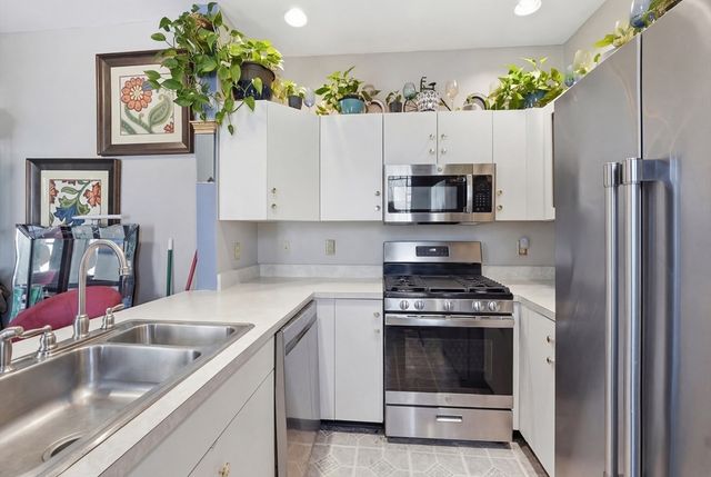 117 Church St 4, North Attleboro, MA 02760