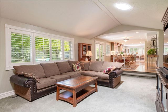 3118 S 975 E, Bountiful, UT 84010