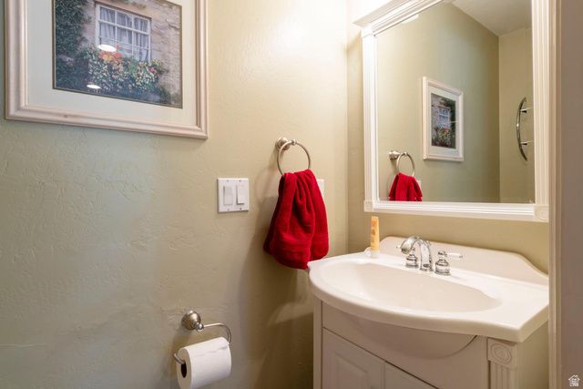 3118 S 975 E, Bountiful, UT 84010