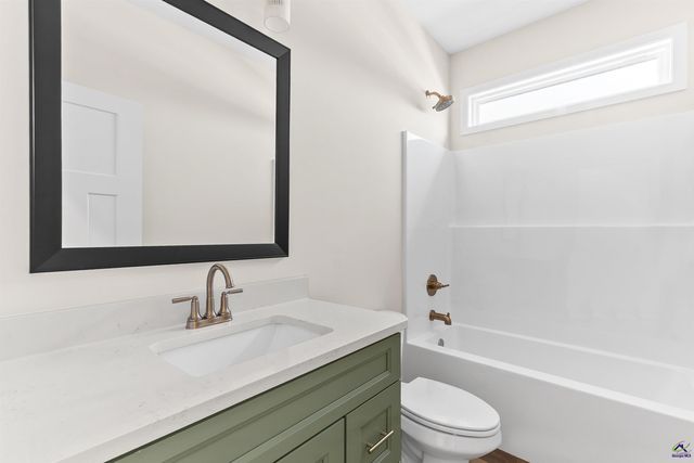 124 Early Drive, Byron, GA 31008