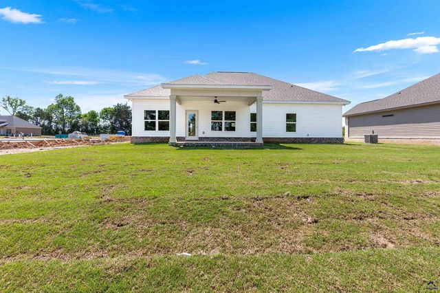 124 Early Drive, Byron, GA 31008