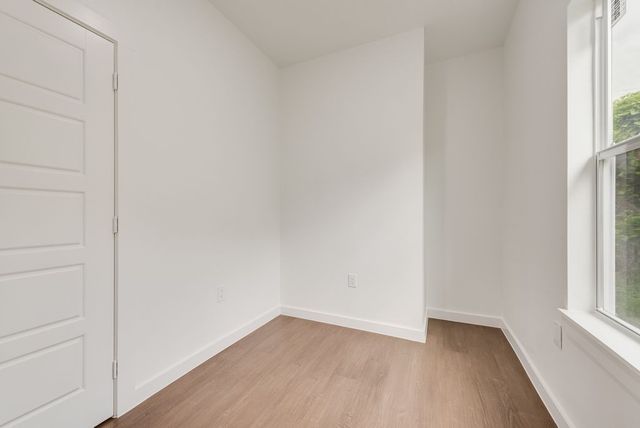 2706 Lenway Street, Dallas, TX 75215