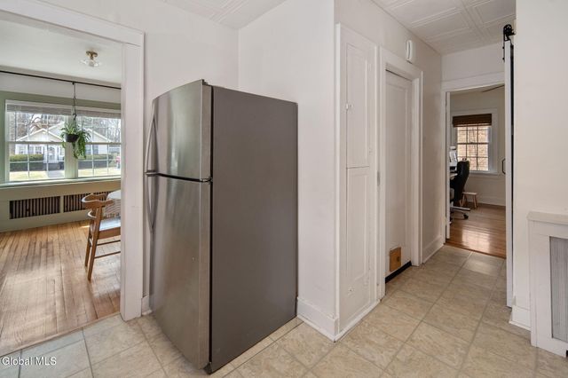 19 Fordham Court, Albany, NY 12209