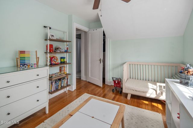 19 Fordham Court, Albany, NY 12209