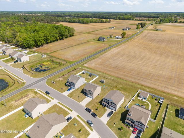 4413 Marthas Village Lane, Ayden, NC 28513