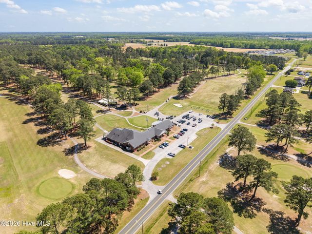 4413 Marthas Village Lane, Ayden, NC 28513