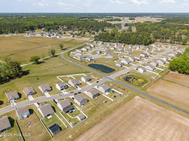 4413 Marthas Village Lane, Ayden, NC 28513