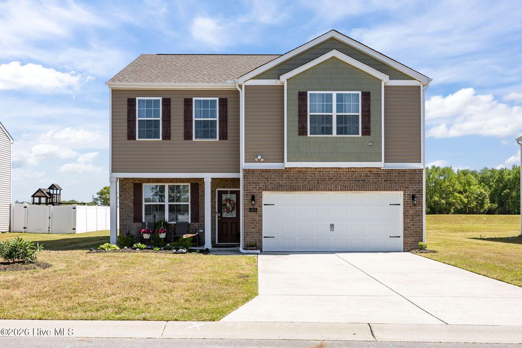 4413 Marthas Village Lane, Ayden, NC 28513