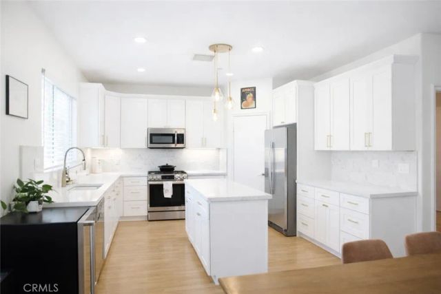 4689 Brookmore Court, Riverside, CA 92505