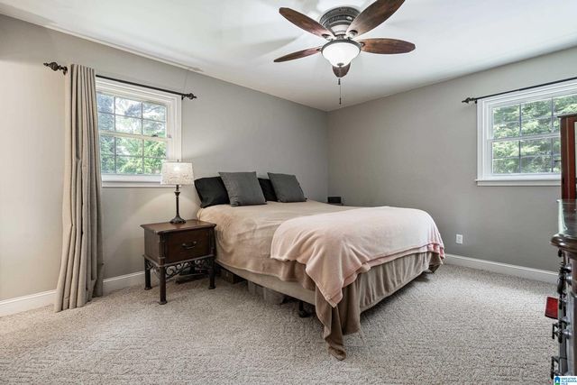 374 VALLEY LANE, Warrior, AL 35180