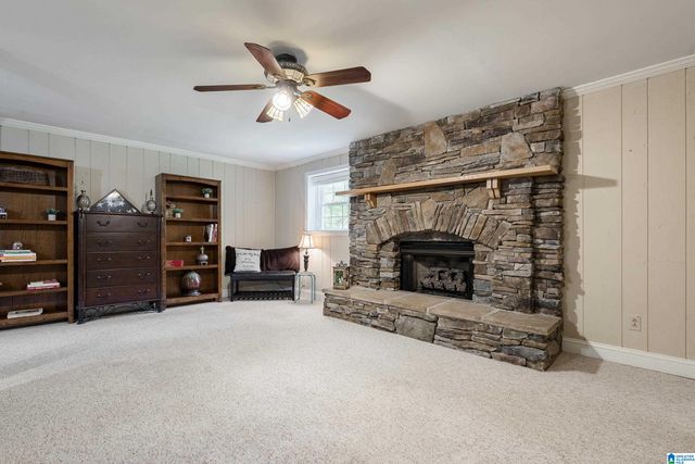 374 VALLEY LANE, Warrior, AL 35180