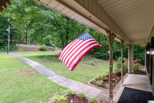 374 VALLEY LANE, Warrior, AL 35180