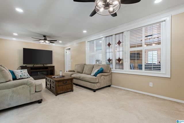 374 VALLEY LANE, Warrior, AL 35180