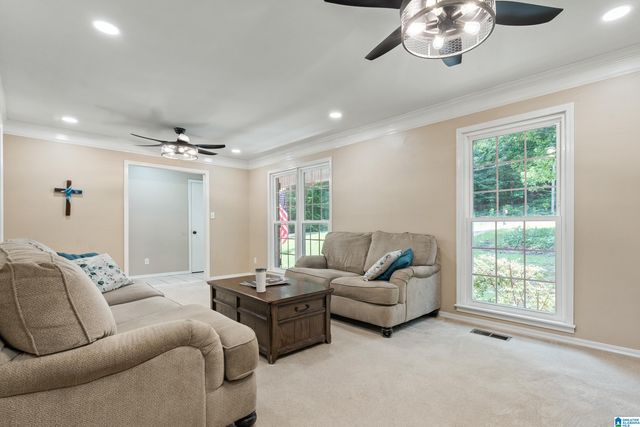 374 VALLEY LANE, Warrior, AL 35180