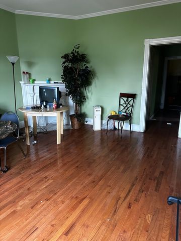 347 W 59th Place, Chicago, IL 60621