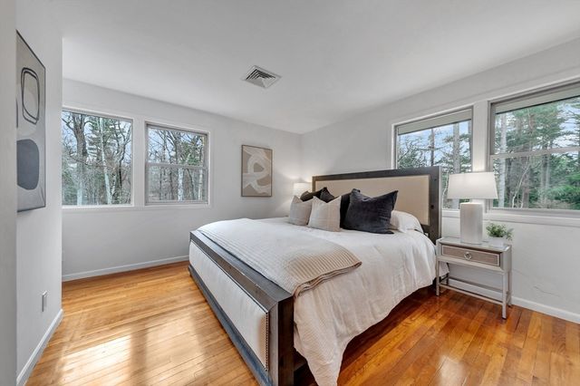 85 The Valley Rd, Concord, MA 01742