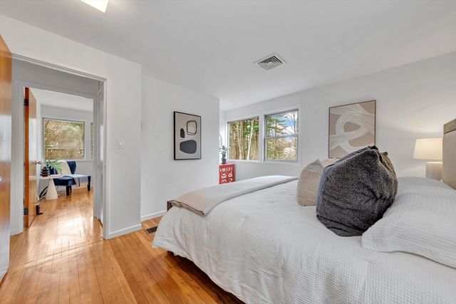 85 The Valley Rd, Concord, MA 01742