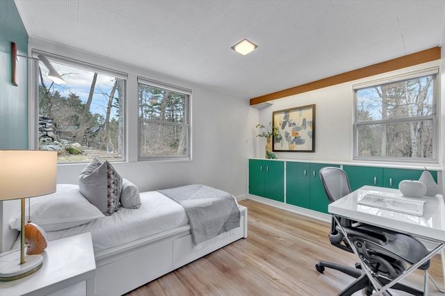 85 The Valley Rd, Concord, MA 01742