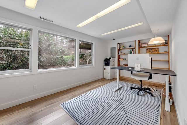 85 The Valley Rd, Concord, MA 01742