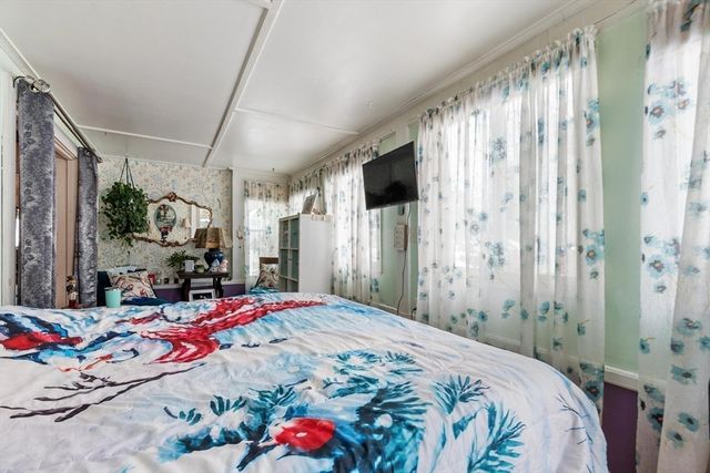 58 E Main St, Orange, MA 01364