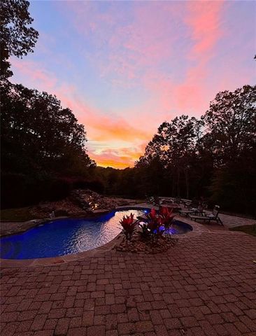375 Ridgewood Road, Clarkesville, GA 30523