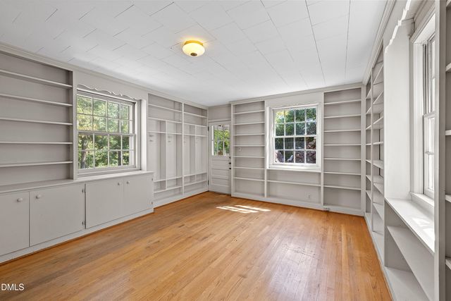 401 Laurel Hill Road, Chapel Hill, NC 27514