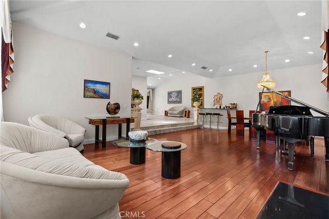 28701 Highridge Road, Rolling Hills Estates, CA 90274