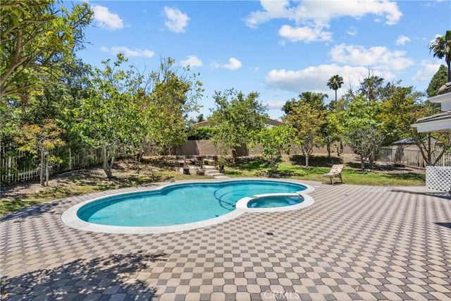 28701 Highridge Road, Rolling Hills Estates, CA 90274