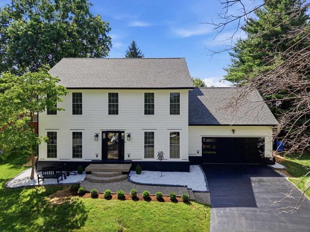 1205 Hickory Creek Circle, Lexington, KY 40515