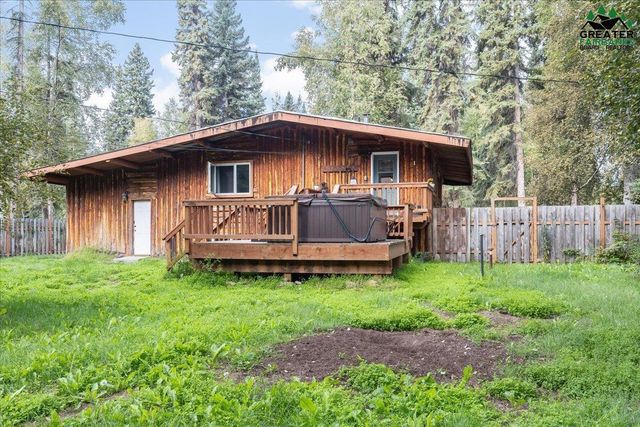 2420 SCHUTZEN STREET, North Pole, AK 99705