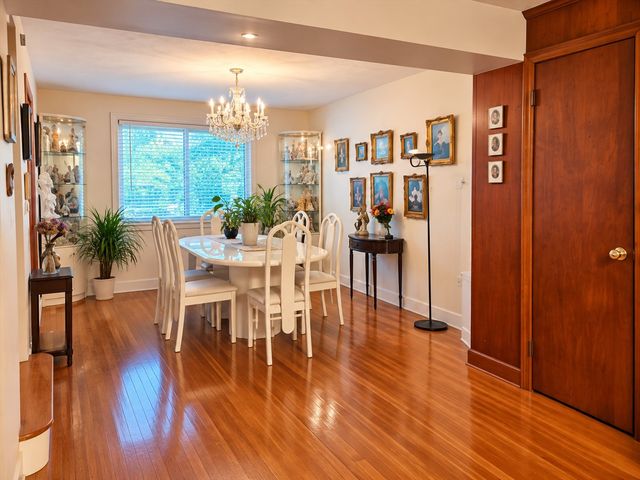 15 Eliot Rd 15, Needham, MA 02492