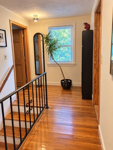 15 Eliot Rd 15, Needham, MA 02492